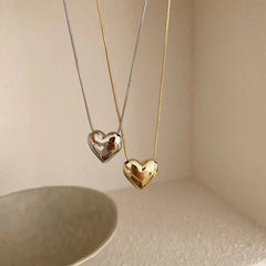 Vintage Love Heart Necklace - Trend Aesthetic Gold Color